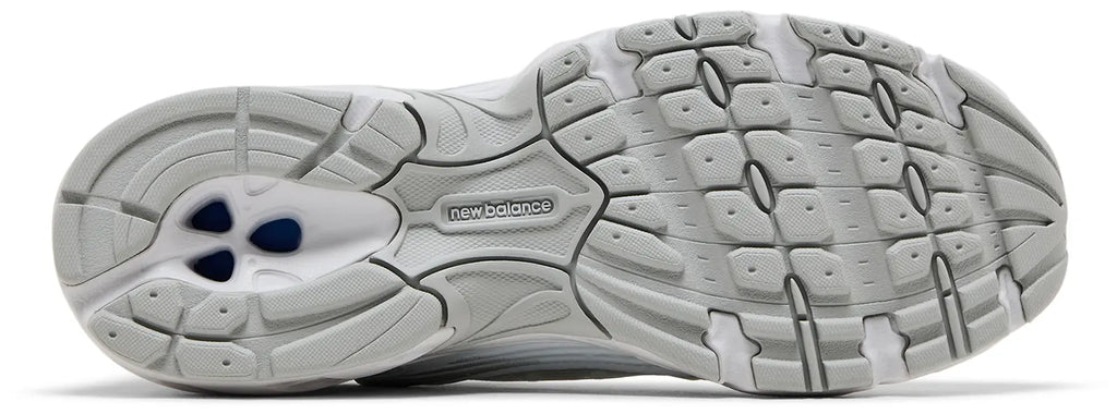 New Balance 530 White Silver Metallic Polka Dots