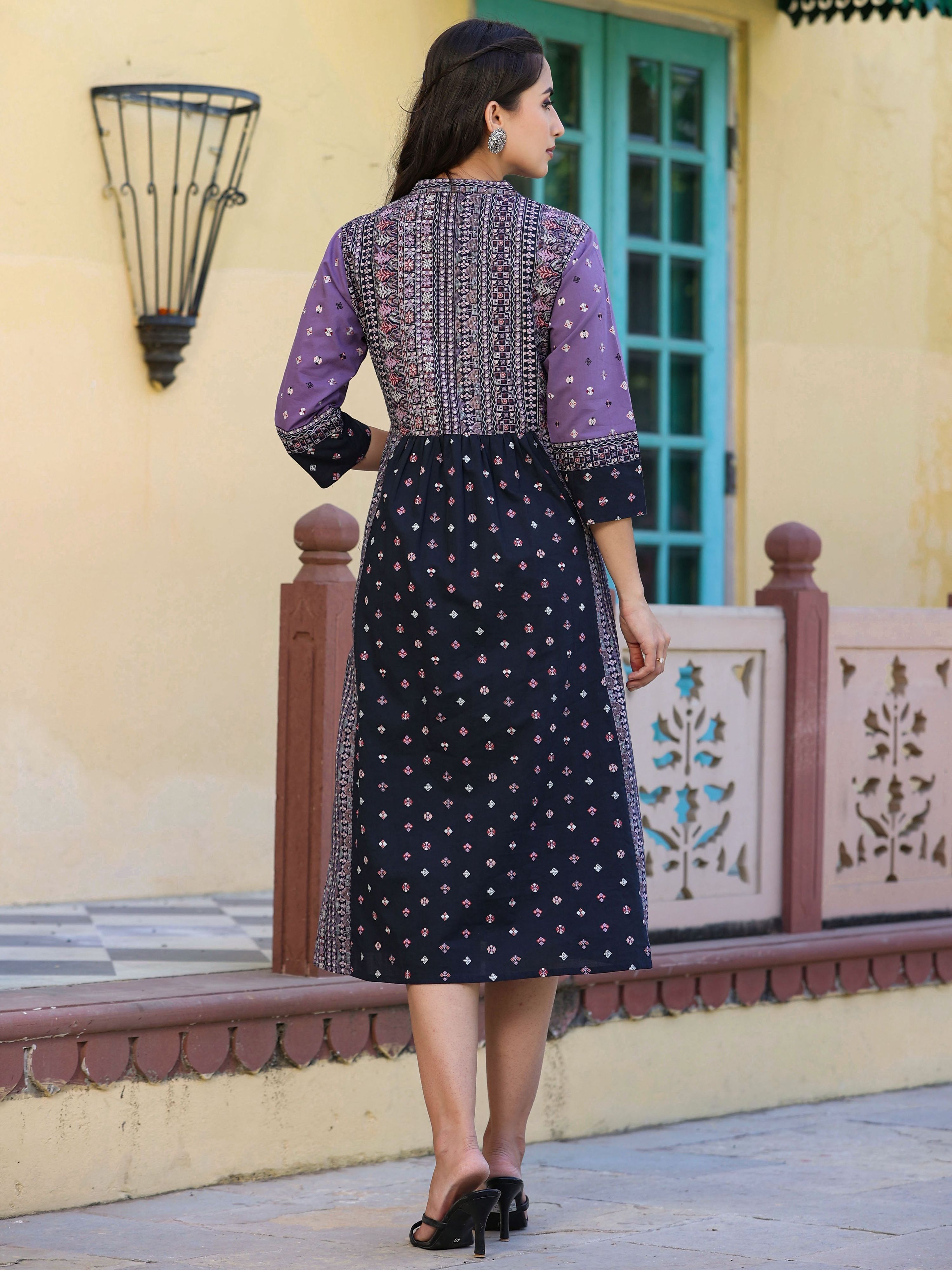 Juniper Women's Lavender Cambric Printed Embroidered Flared Dress