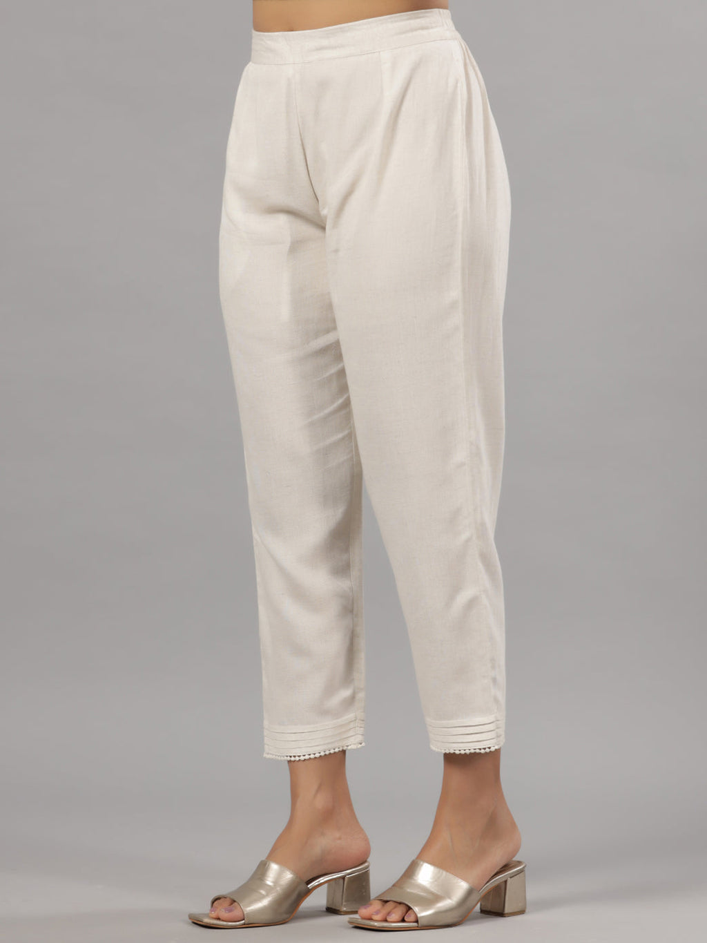 Juniper Women Natural Liva Rayon Solid Pants