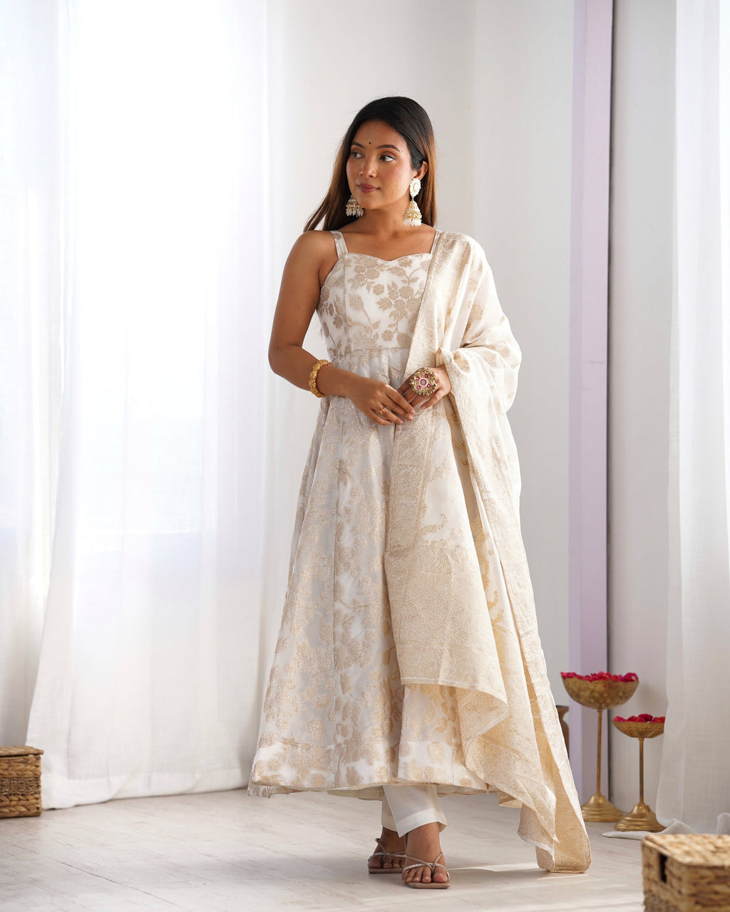 Lorenvalley Fashion White Banarasi Jacquard Dola Silk Fancy Backless Dori Pattern Anarkali Gown Pant With Dupatta