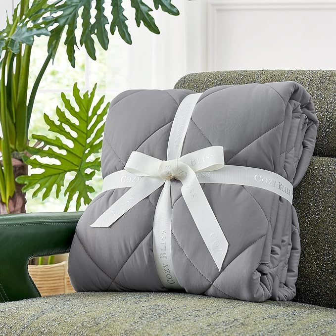 Cozy Bliss Cooling Blanket for Hot Sleepers, Q-Max 0.4 Cooling Comfort King Size, Cold Blankets for Night Sweats Sleeping, Ultra-Cool Lightweight Breathable Summer Blanket for Bed