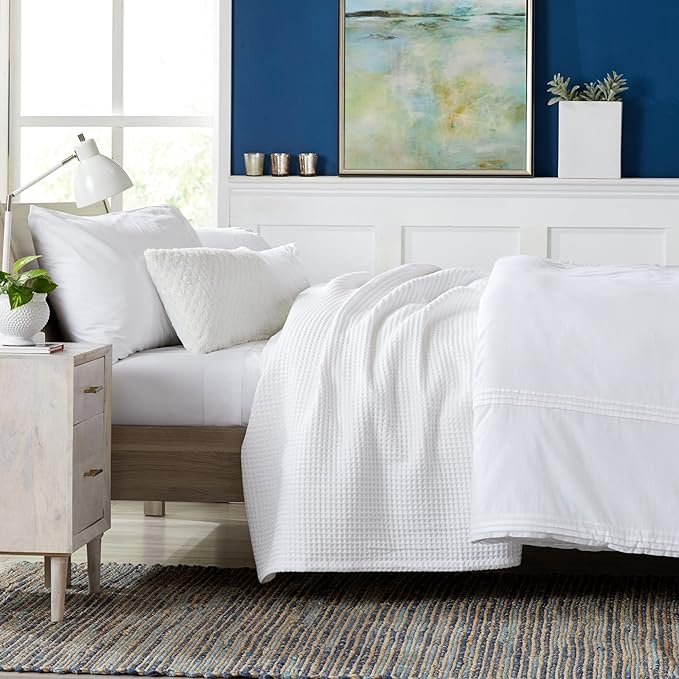 100% Cotton Waffle Weave Bed Blanket | Soft, Breathable, and Lightweight Blanket for All-Season | Perfect for Layering | Brielle Collection (Full/Queen, White)