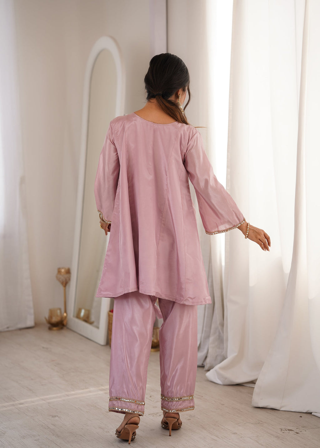 Lorenvalley Fashion Pink H O Silk with Real Mirror Embroidered work Kurta Pant with Batwa