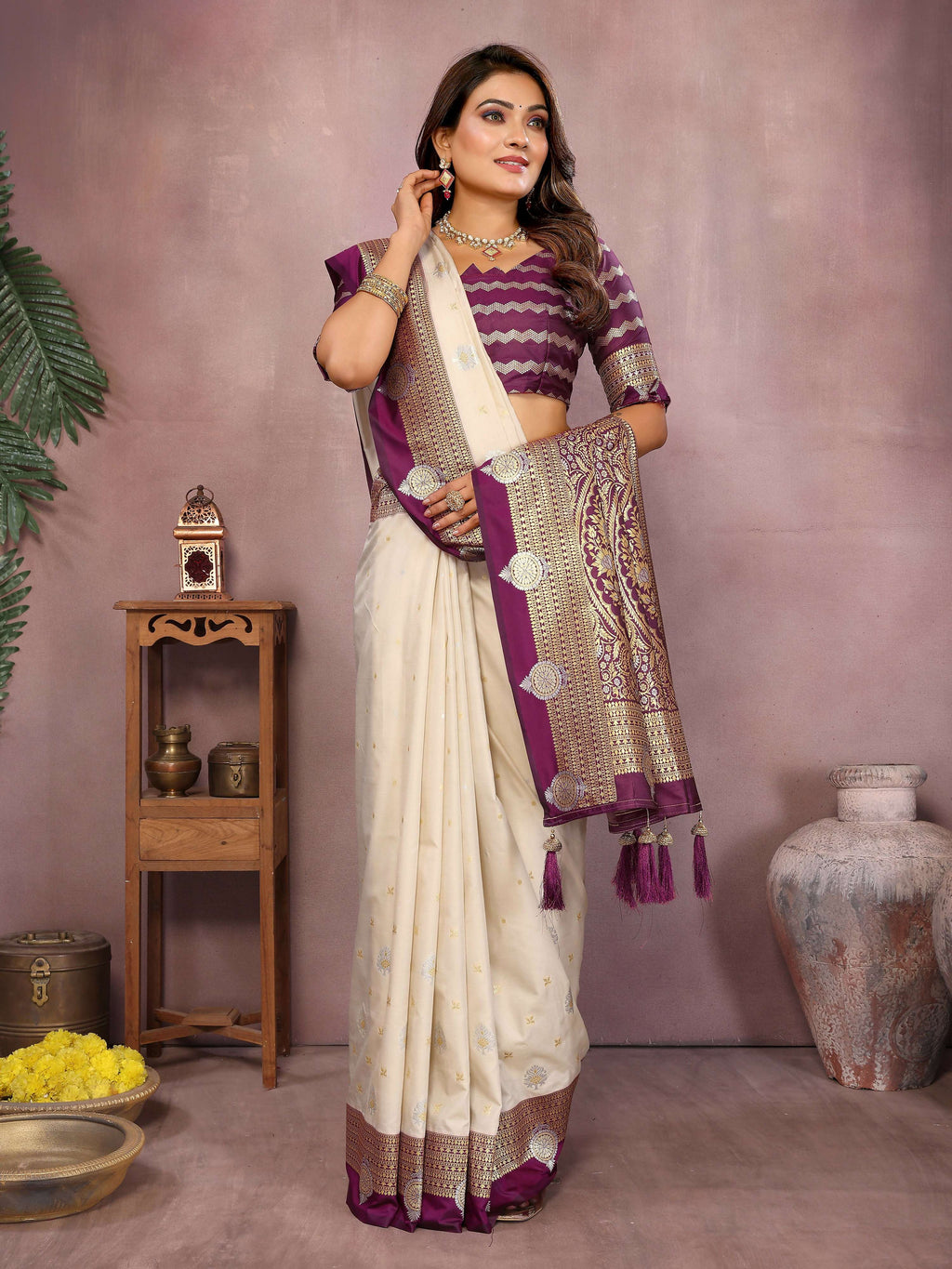 Aastha Fashion Cream Silk Sarees Weaving Saree