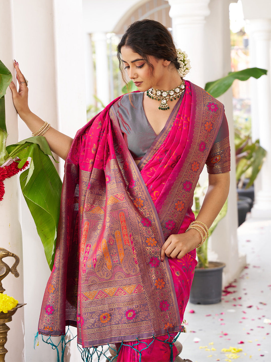 Anaita Magenta Silk Woven Saree With Blouse