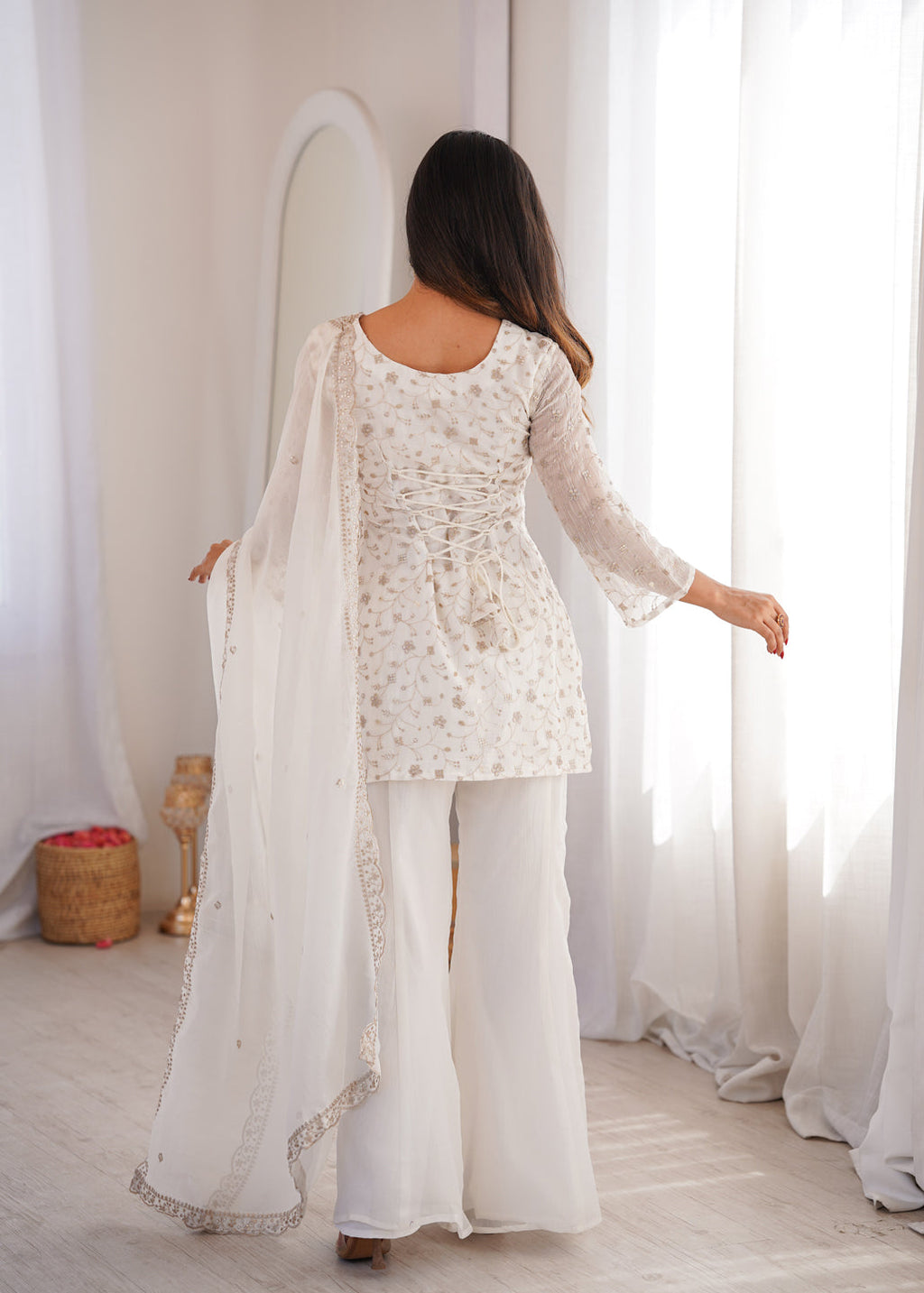 Evanik Off White Crunchy Silk Embroidery Sequins And Zari Work Kurta Pants With Dupatta