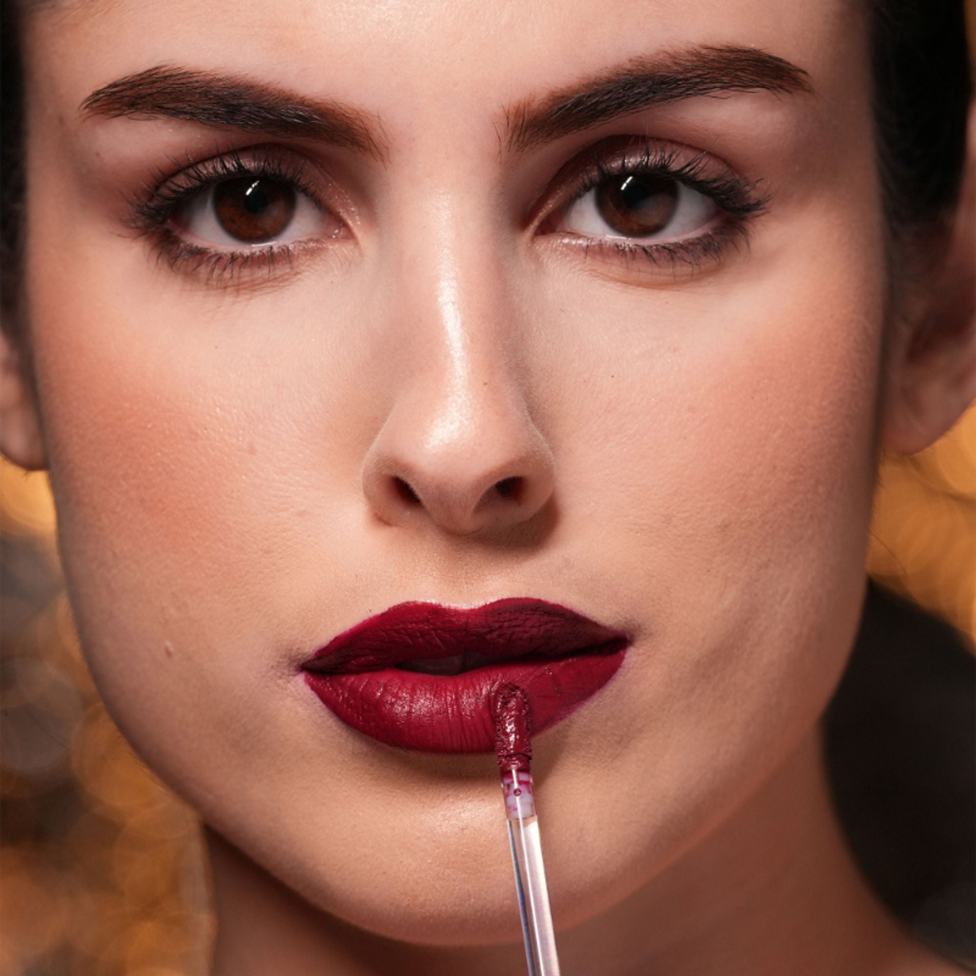 Swiss Beauty Select Turn on Glaze Liquid Lipstick - 2 Mellow Mauve