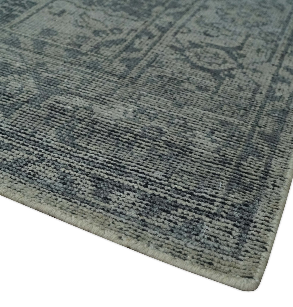 Antique Style Charcoal and Silver Traditional Heriz Medallion 8x10 wool Area Rug