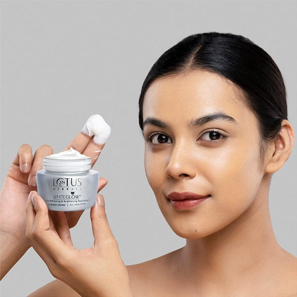 Lotus Herbals Whiteglow Skin Whitening & Brightening Nourishing Night Creme