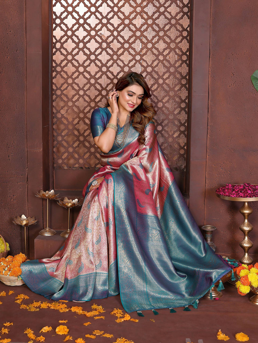 Aastha Fashion Magenta Tissue Silk Weaving Saree