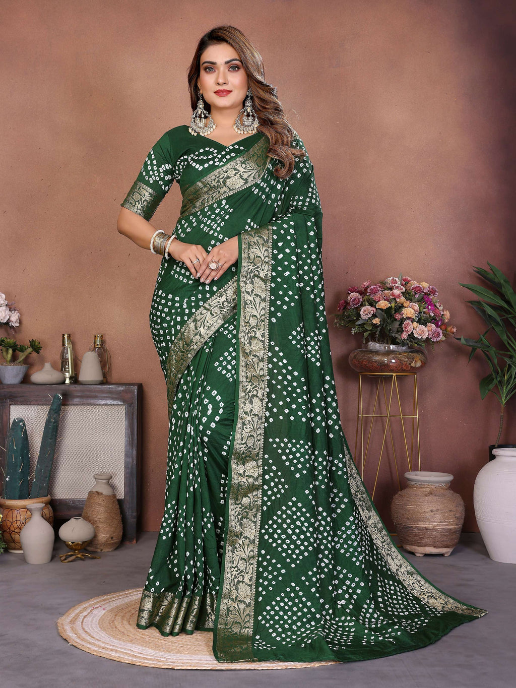 Aastha Fashion Green Pure Dola Silk Handmade Original Bandhej Saree
