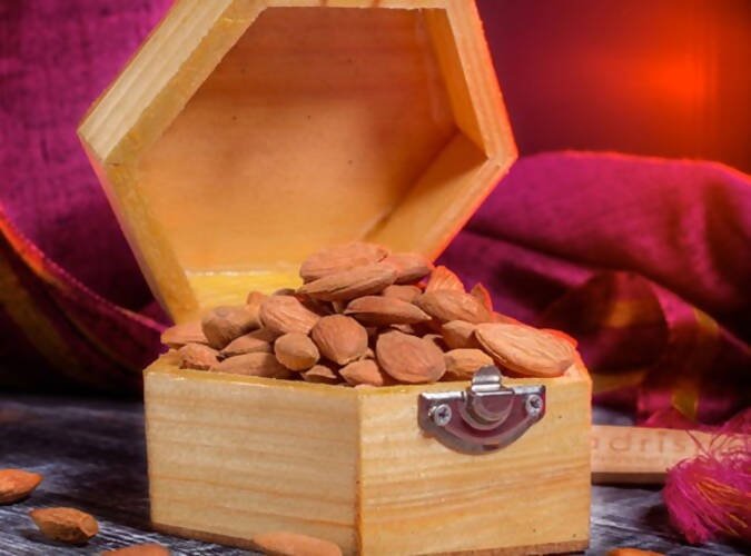 Adrish Organic Almonds (Mamra)